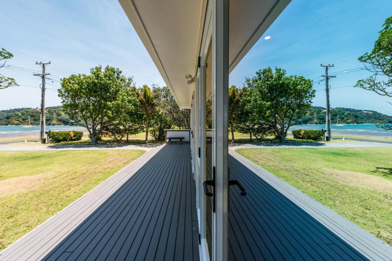 Number Six - Oneroa Holiday Home ภายนอก รูปภาพ